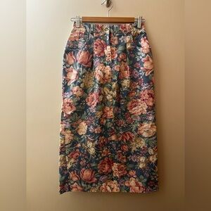 Vintage Floral Print denim Women's Skirt